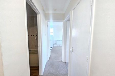 Romsey Road - Photo 2