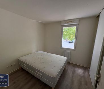 Location Appartement 2 pièces 44m² L ISLE D ESPAGNAC 16340 - Photo 3
