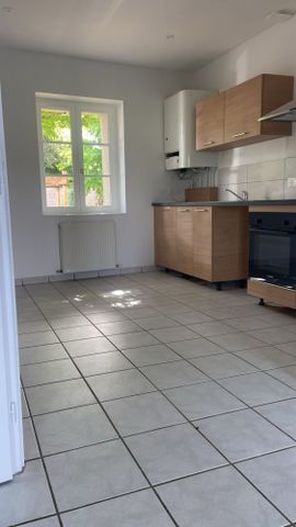 Location Maison 4 pièces 112m² ST MARCELLIN EN FOREZ 42680 - Photo 3