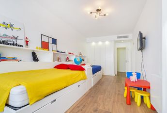 3 Bedroom Apartment with a view, Areeiro, Lisboa