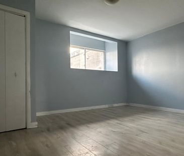 For Lease - 1525 Barton Street Unit# 2, Hamilton, Ontario - Photo 2