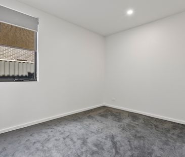 Ground Floor Apartment! - Photo 2