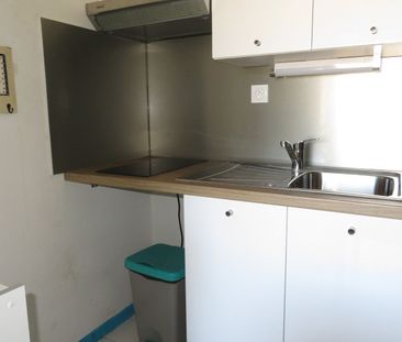 Location Appartement 1 pièce 22m² 34203 SETE CEDEX 34200 - Photo 6