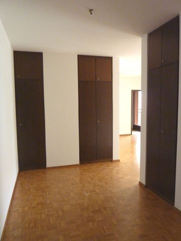 SPAZIOSO 2 LOCALI A SAVOSA - Foto 4