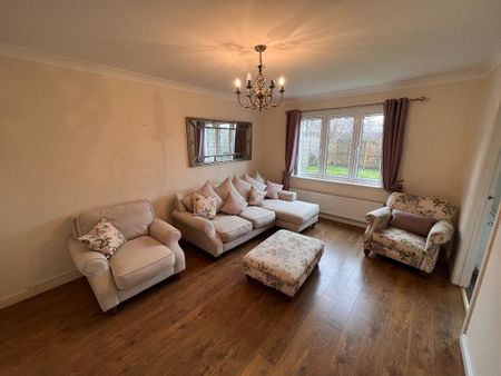 3 bedroom detached house to rent - Photo 4