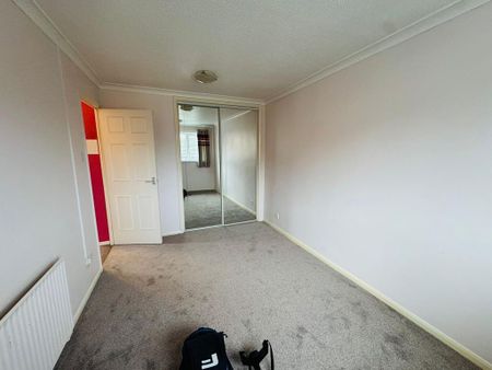 3 bedroom terraced house to rent - Photo 3