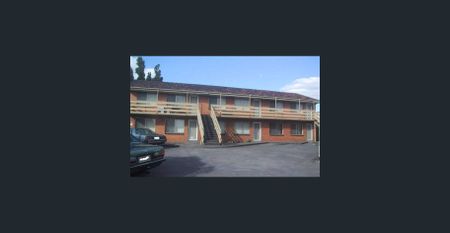 Neat Apartment! - Photo 2