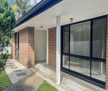 CENTRAL LIVING! - Photo 6