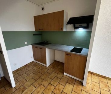 Appartement F1 à louer à TOURNON SUR RHONE - Photo 2