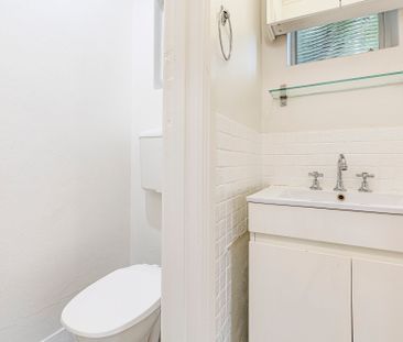 11/42 Waterloo Crescent, St Kilda VIC 3182 - Studio For Rent | Domain - Photo 1