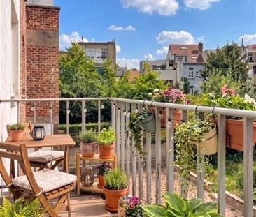 Appartement te huur in Ukkel voor € 1.150 met 2 slaapkamers - Photo 3