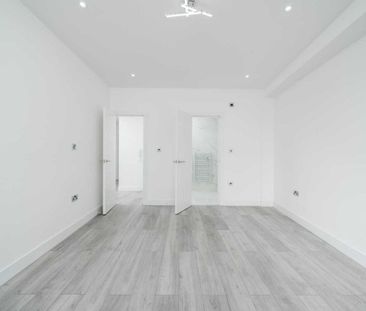 High Street, BRAINTREE - Photo 1