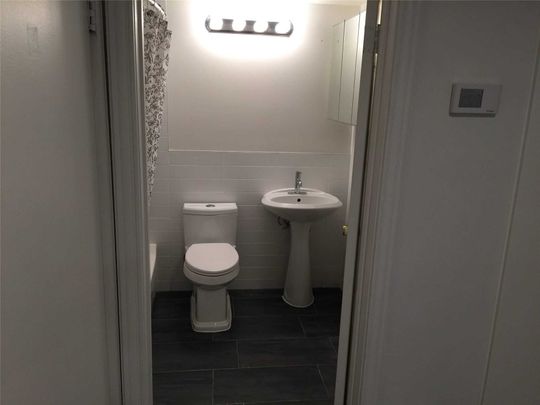 For Lease - 152 Dowling Avenue Unit# 4, Toronto, Ontario - Photo 1