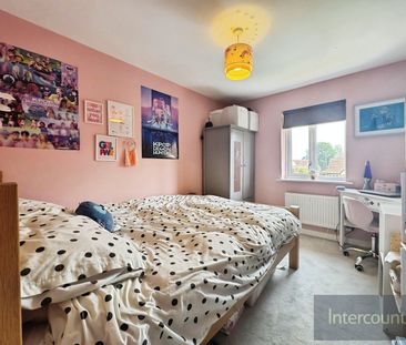 3 Bedroom Semi Detached House To Rent - Photo 6