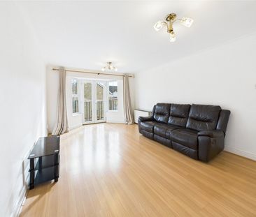 Draper Close, Isleworth, Middlesex, TW7 - Photo 1