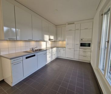 4.5 Zimmer, 123 m², 1. Stock - Photo 3