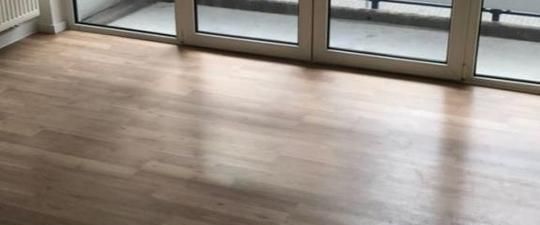 1- Zimmerwohnung mit Balkon- neu renoviert! - Foto 1