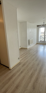 Location Appartement 1 pièce 29m² - Photo 3