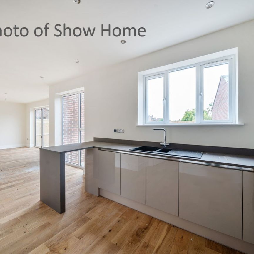 4 The Glade, College Street - Photo 1