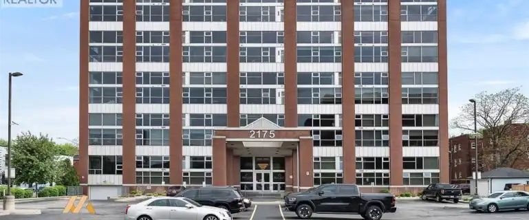 2175 WYANDOTTE STREET East Unit# 102 | 2175 WYANDOTTE STREET East Unit# 102, Windsor - Photo 1