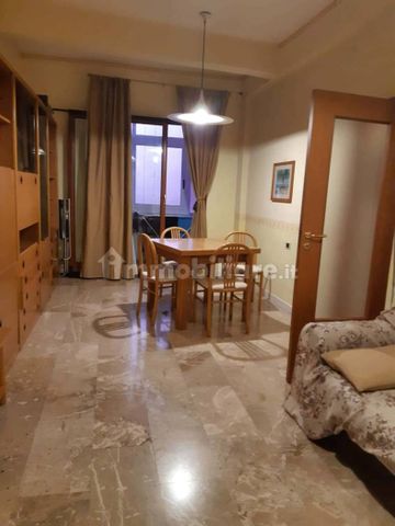 Quadrilocale piazza Salvatore Lobianco, Centro Direzionale, Napoli - Photo 3