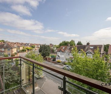 3 bedroom apartment to rent - Photo 1