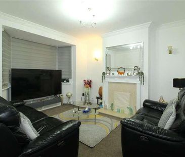 Eastwood Road North, Leigh-on-sea, Essex, SS9 - Photo 6