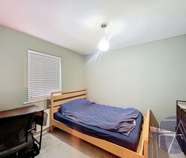 4 bedroom detached house to rent - Photo 4