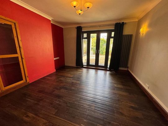 4 bedroom semi-detached house to rent - Photo 1