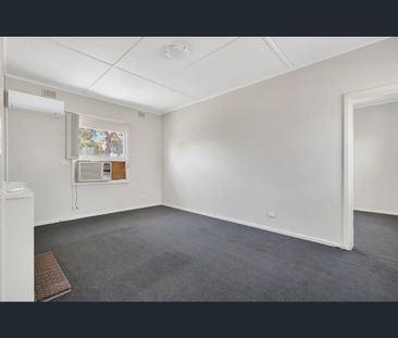 3 Bagot Road, Elizabeth South, SA 5112 - Photo 4