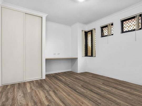 Room 2/222 (Lot 1) Hill View Terrace, Bentley WA 6102 - House For Rent | Domain - Photo 1