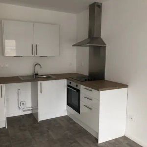 Appartement à louer 2 pièces 43.43m² - Photo 2