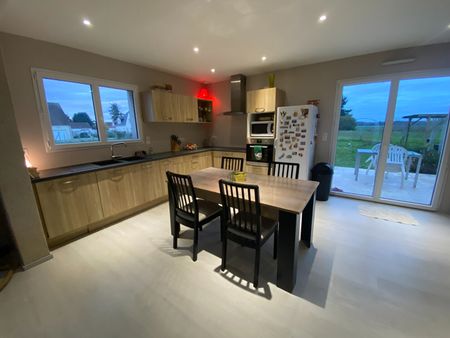 Location maison 5 pièces, 130.00m², Vineuil - Photo 3