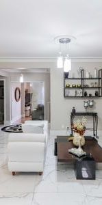Casa de condomínio para alugar com 350m², 4 quartos e 4 vagas - Foto 1