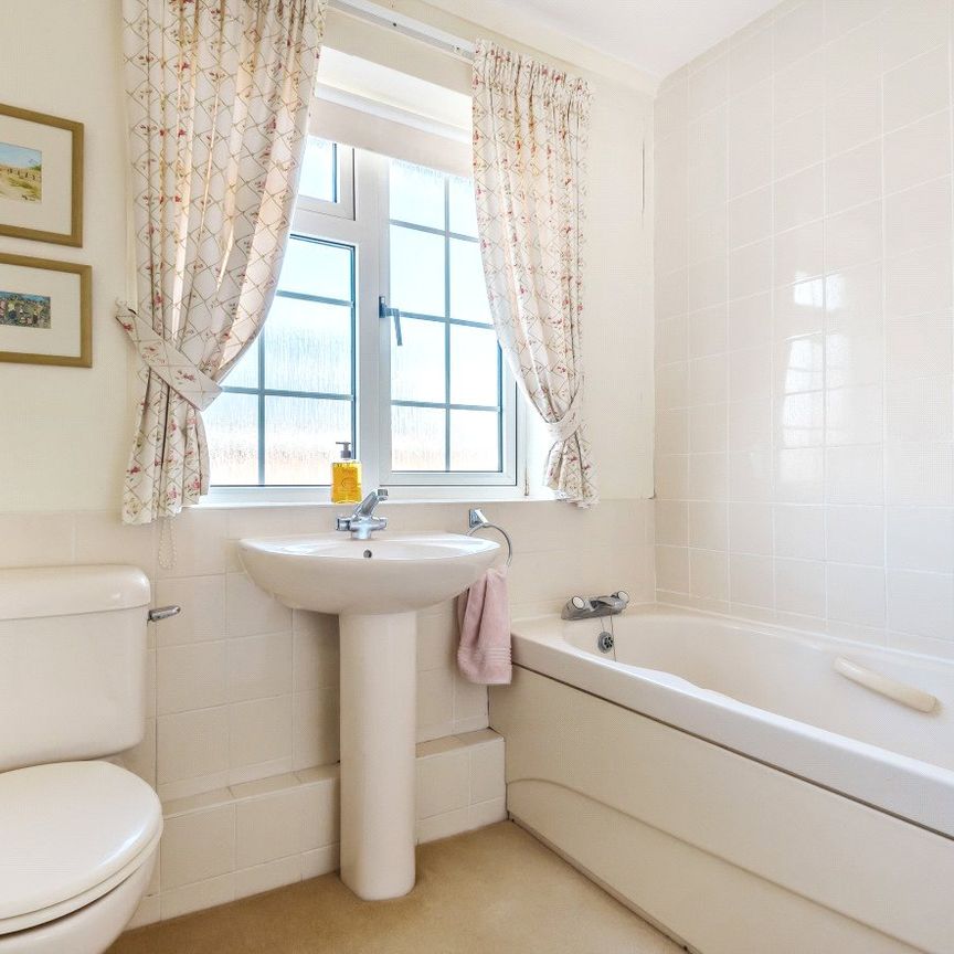 3 bedroom detached house to rent - Photo 1