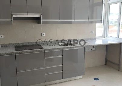 Apartamento T3+1 para alugar em Odivelas