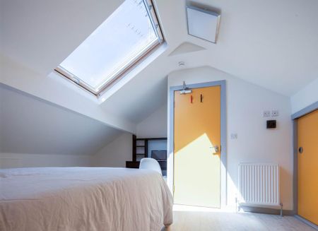 5 bedroom terraced house to rent - Photo 4