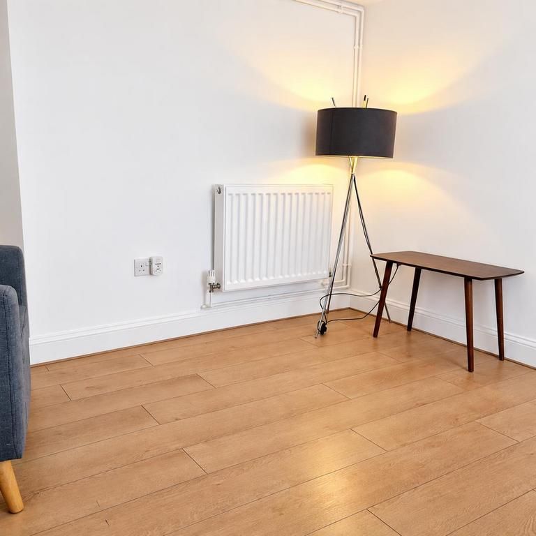 3 bedroom property to rent - Photo 1
