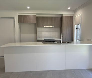 Welcome To Your Brand-New Spacious 4 Bedroom House - Photo 6