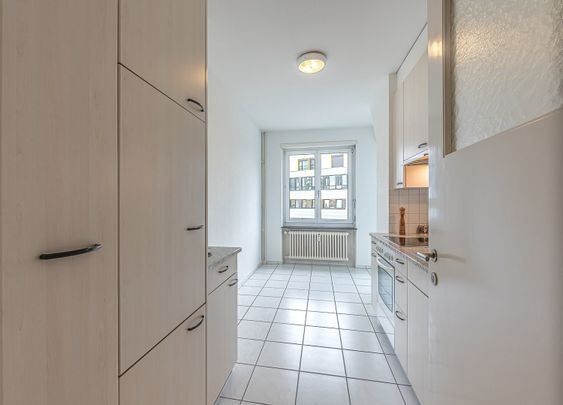 "Ihr neues Zuhause in Binningen!" - Foto 1