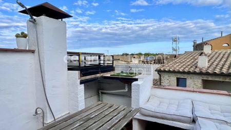 Es lloga casa amb encant com a segona residència al Baix Empordà - Photo 2