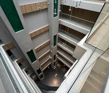 Baneasa, Sisesti 2 camere de inchiriat bloc deosebit - Fotografie 2