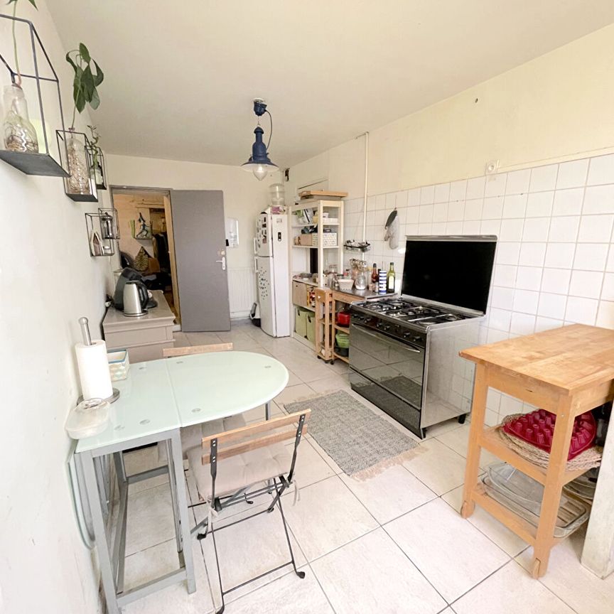 A LOUER PUGNAC MAISON DE TYPE 4 AVEC JARDIN ET GARAGE - SECTEUR PUGNAC - Photo 1