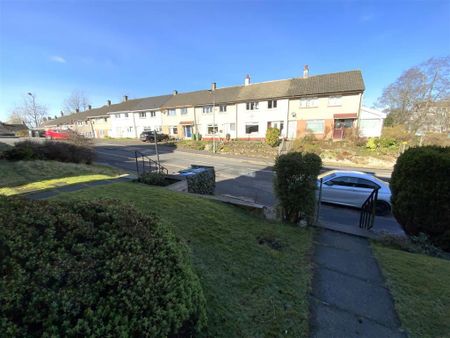 3 bedroom terraced house to rent - Photo 5