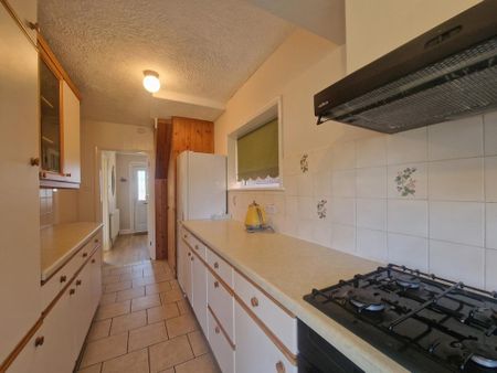 3 bedroom house to rent - Photo 2