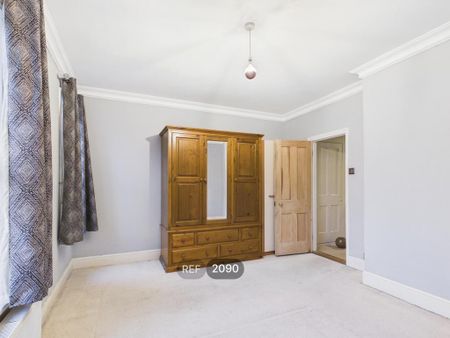 3 bedroom terraced house to rent - Photo 5