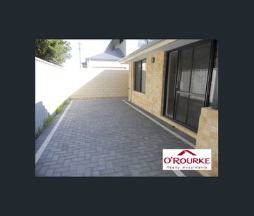 Spacious Villa - Photo 6