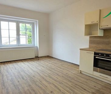 Pronájem bytu 3+1 105 m² - Photo 2