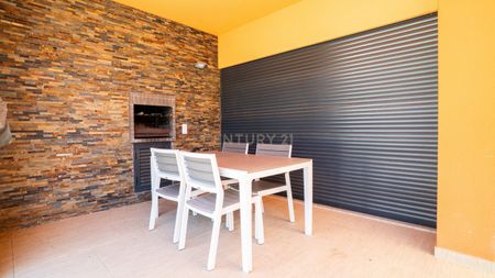 Corroios, Setúbal Municipality - Photo 3