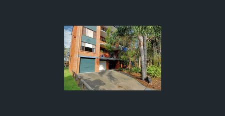 Fully Furnished Two Bedroom in the Heart of Mooloolaba - Photo 4
